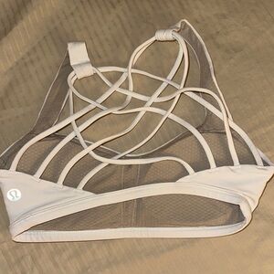 lululemon Free to Be Sports Bra, mint condition